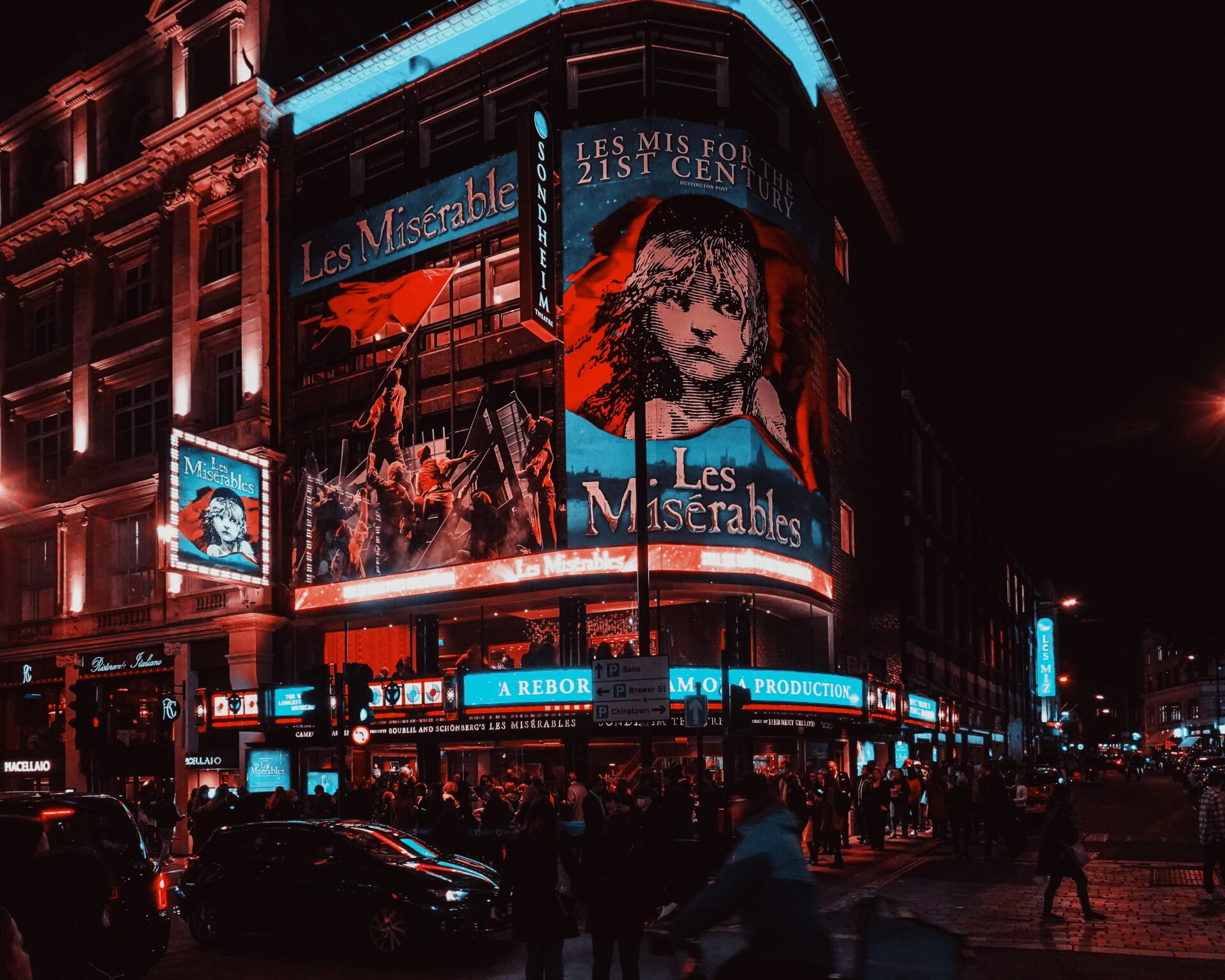 london shows les mis