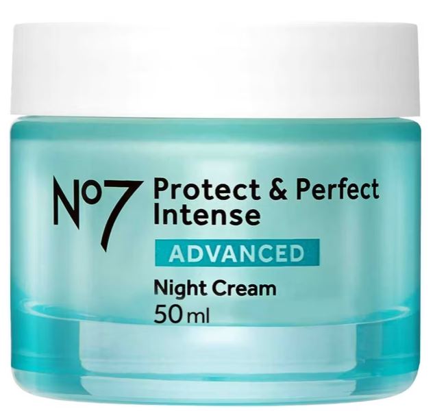no7 protect and perfect A jar of No7 Protect & Perfect Intense Advanced Night Cream, 50 ml, with a white lid and turquoise container.