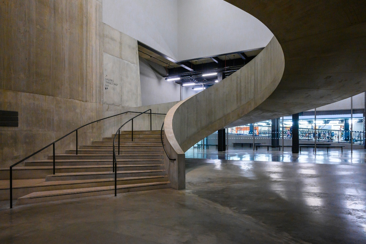 An image showing the curved staircase in the Tate Modern, one of the free activities in London