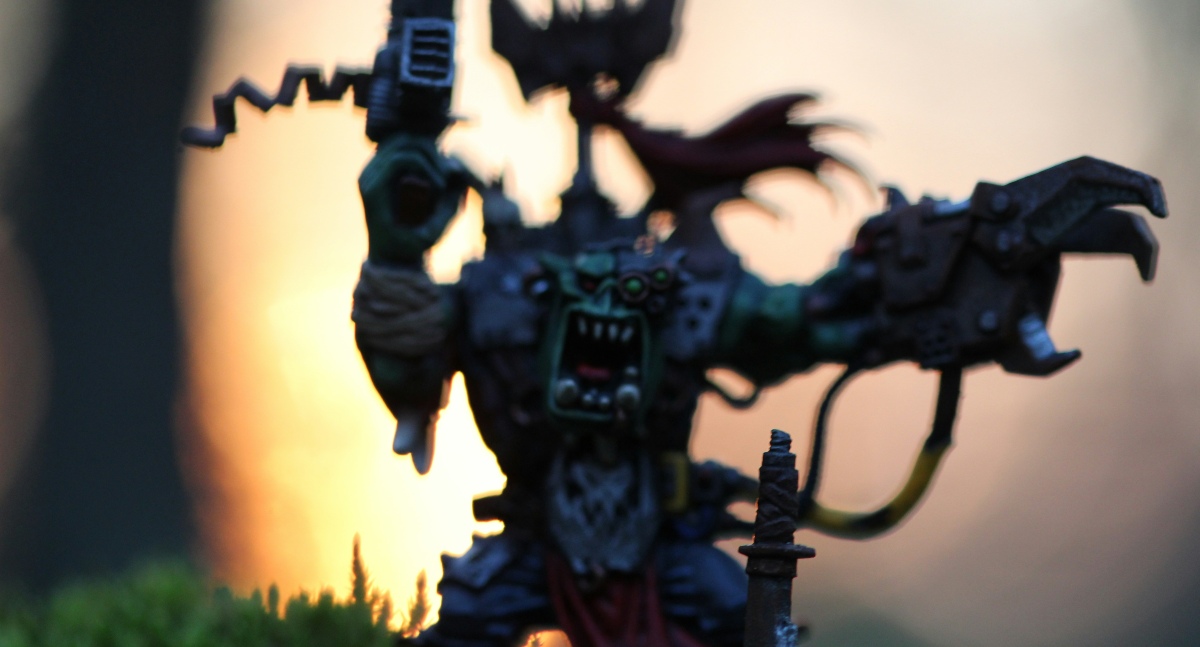 Ork boss Warhammer 40k A second-hand Warhammer 40k Ork boss