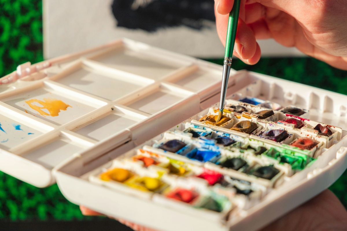 Paint pallet An image showing paints in a pallet, such as the types you might use to paint cheap Warhammer